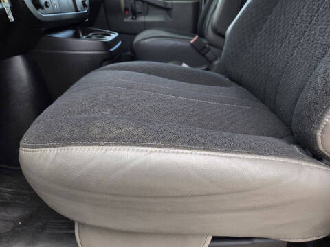 2024 Chevrolet Express 2500