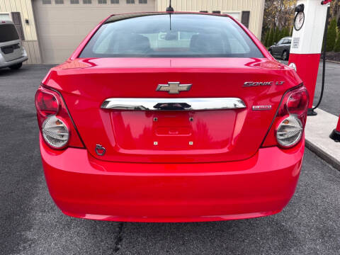 2016 Chevrolet Sonic LT Manual