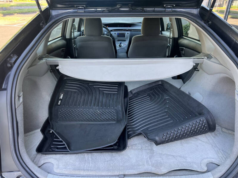 2012 Toyota Prius Two