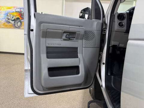 2014 Ford E-Series E-250