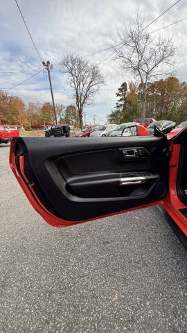 2016 Ford Mustang V6