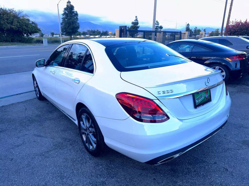 2016 Mercedes-Benz C-Class C300 photo 7