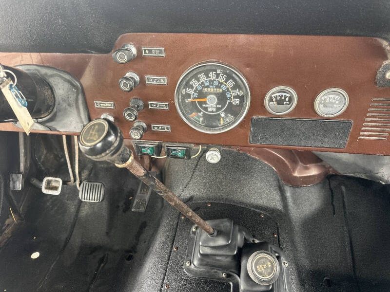 1982 Jeep Scrambler