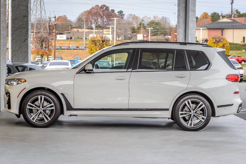 2022 BMW X7 xDrive40i