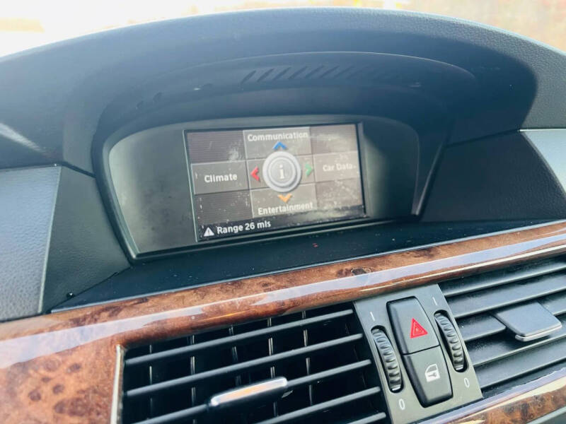 2010 BMW 5 Series 528i xDrive