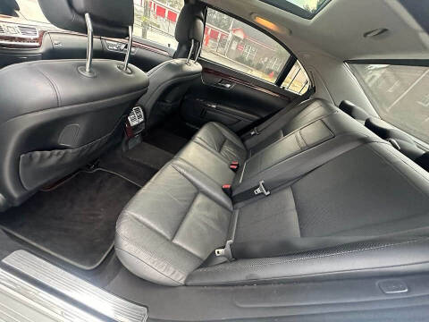 2008 Mercedes-Benz S-Class S 550