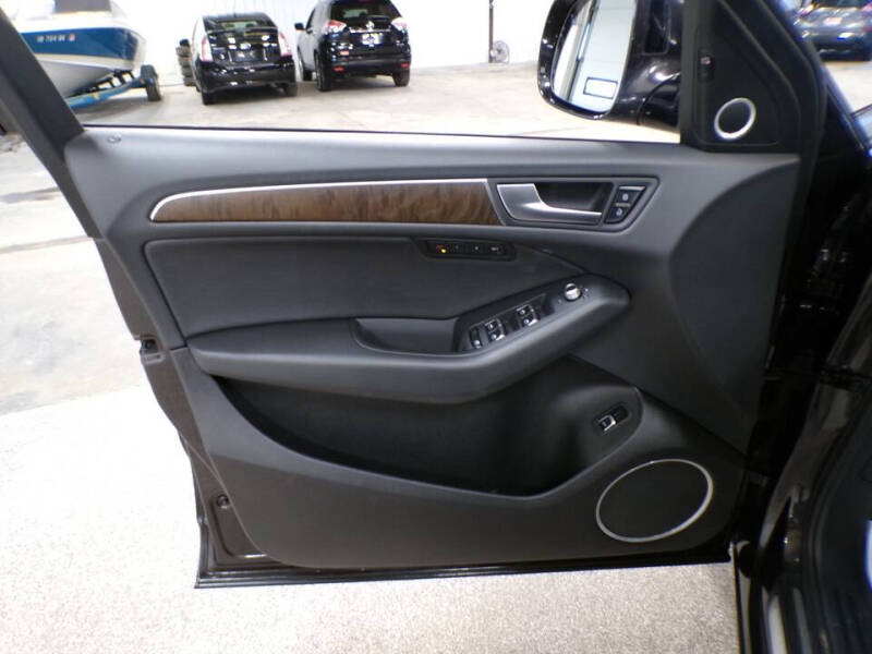 2016 Audi Q5 2.0T quattro Premium Plus