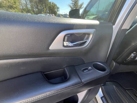 2013 Nissan Pathfinder SL