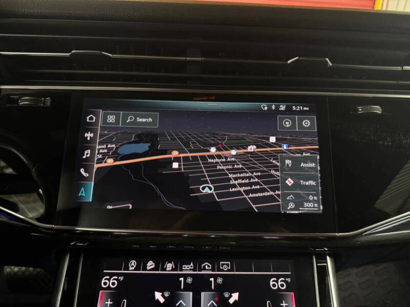 2019 Audi Q8 quattro Premium Plus 55 TFSI