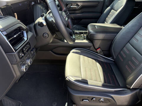 2025 GMC Yukon AT4 Ultimate
