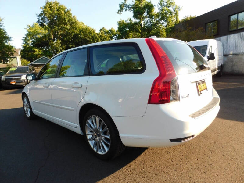 2009 Volvo V50 2.4i