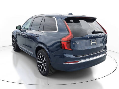 2026 Volvo XC90 B6 Core