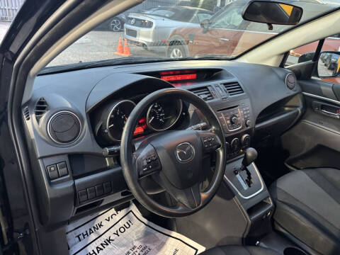 2013 Mazda MAZDA5 Sport