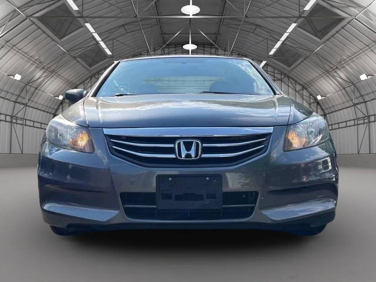 2011 Honda Accord LX 4dr Sedan 5A's photo