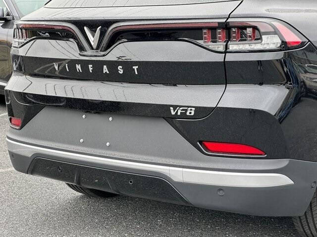 2025 VinFast VF8 Plus