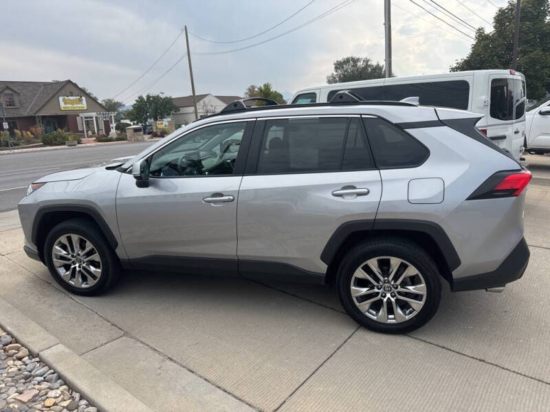 2021 Toyota RAV4 XLE Premium