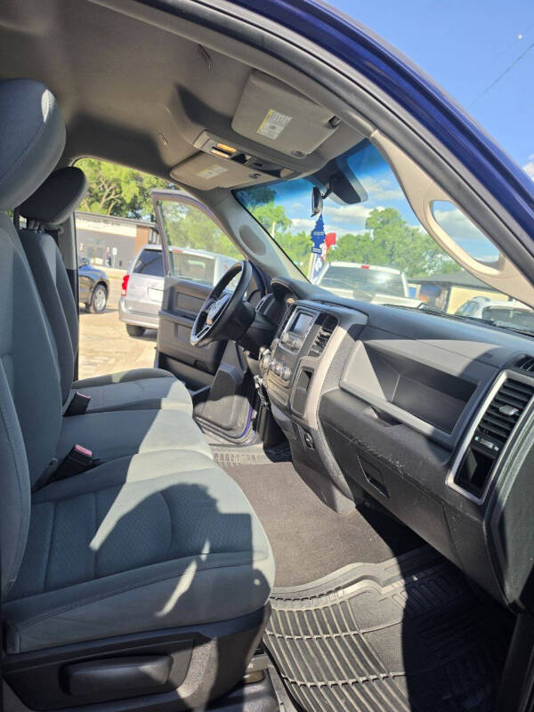 2017 RAM 1500 Express