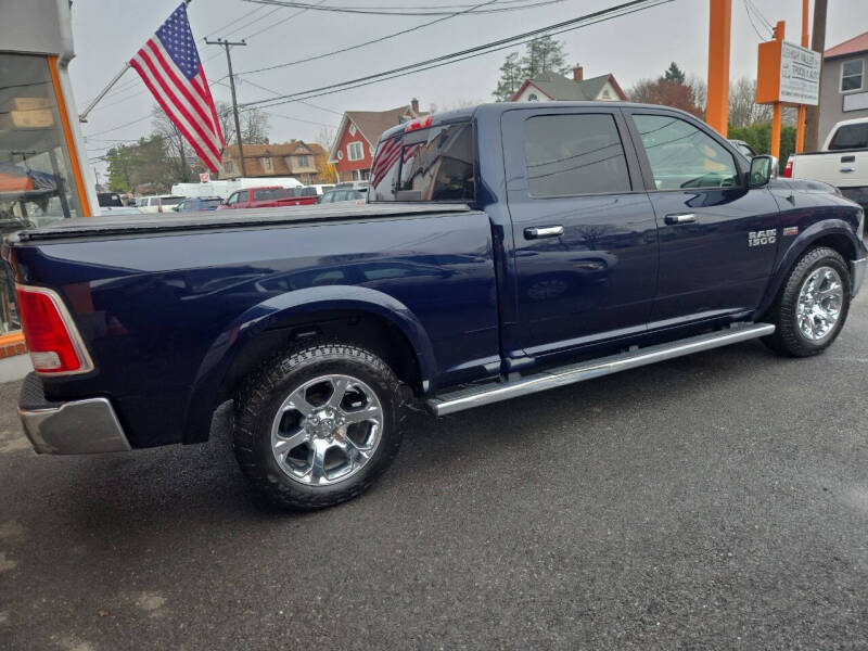 2015 RAM 1500 Laramie