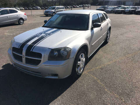 2005 Dodge Magnum for sale at Certified Motors LLC in Mableton GA