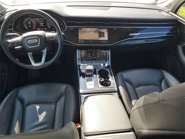 2020 Audi Q7 quattro Premium Plus 55 TFSI