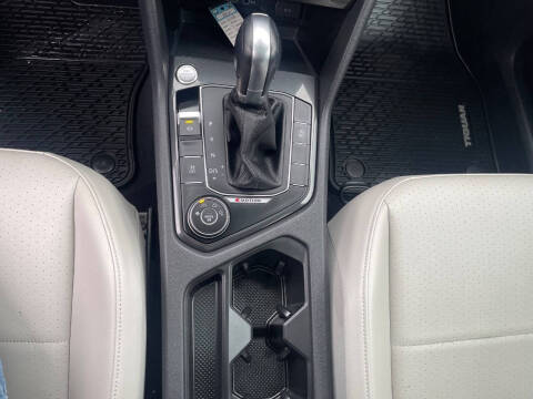 2018 Volkswagen Tiguan 2.0T SEL 4Motion