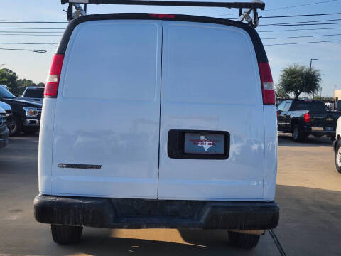 2019 Chevrolet Express 2500