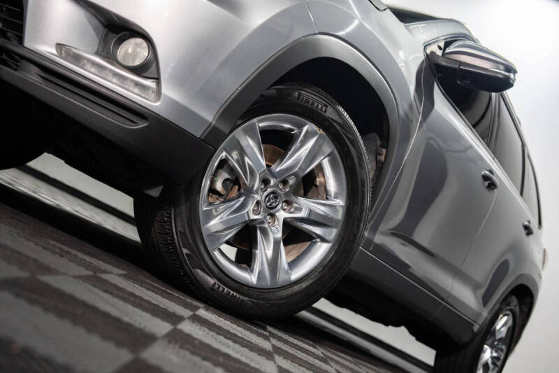 2016 Toyota Highlander