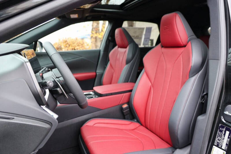 2026 Lexus RX 350 F SPORT Handling