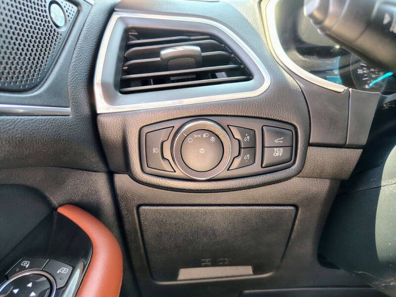 2019 Ford Edge Titanium