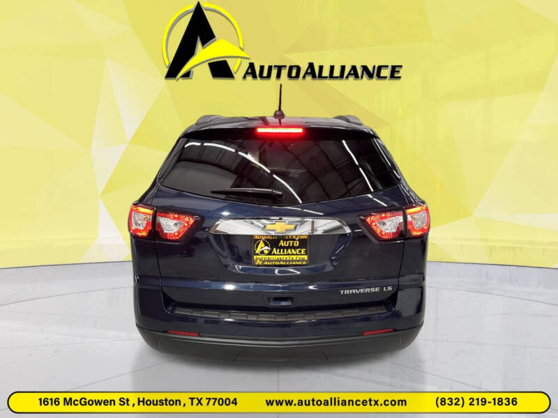 2016 Chevrolet Traverse LS