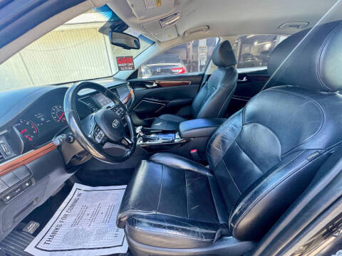 2018 Kia Cadenza Premium