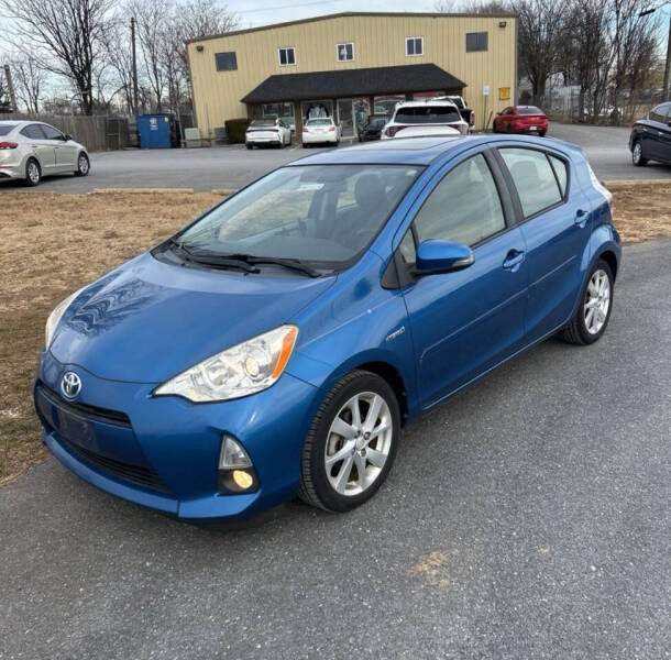 2014 Toyota Prius c Four