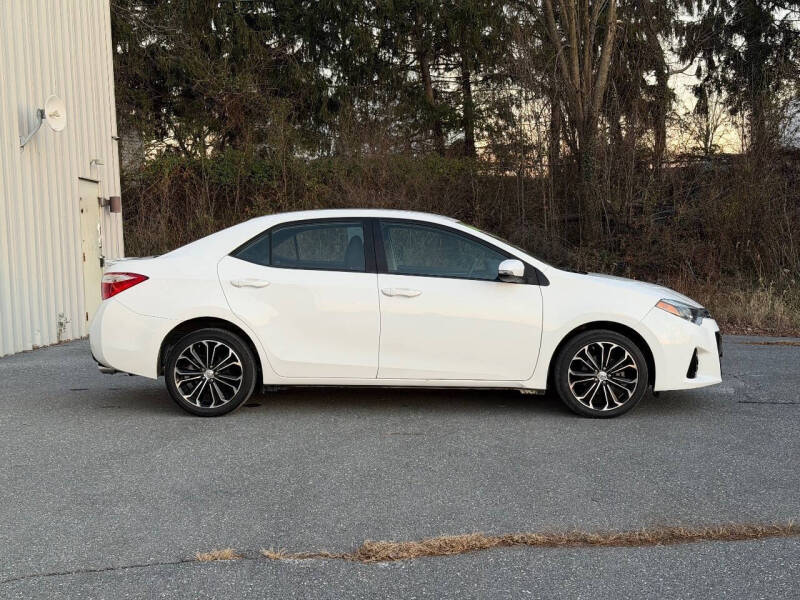 2016 Toyota Corolla S Plus