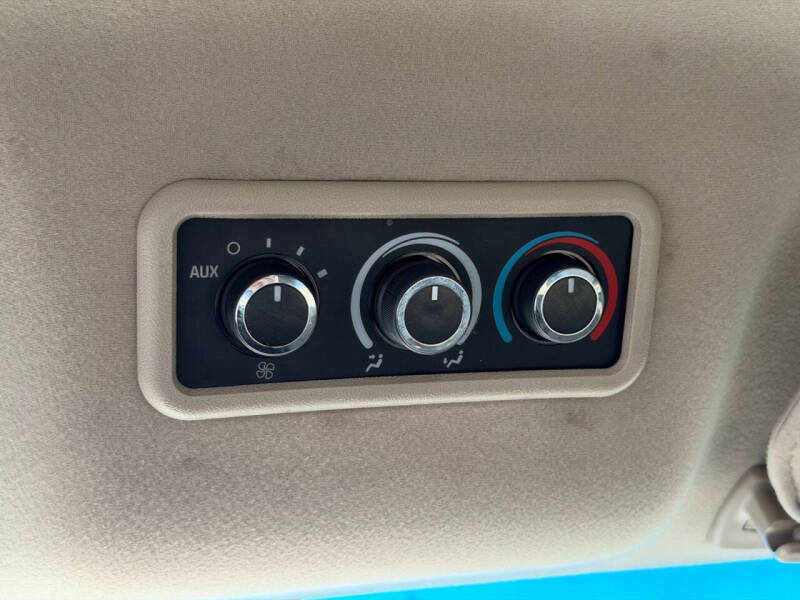 2016 Chevrolet Express LT 2500