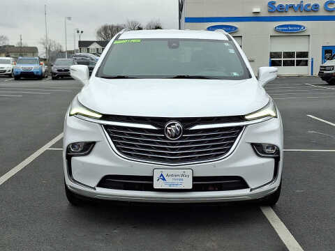2024 Buick Enclave Essence