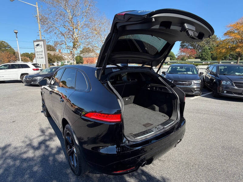 2020 Jaguar F-PACE S