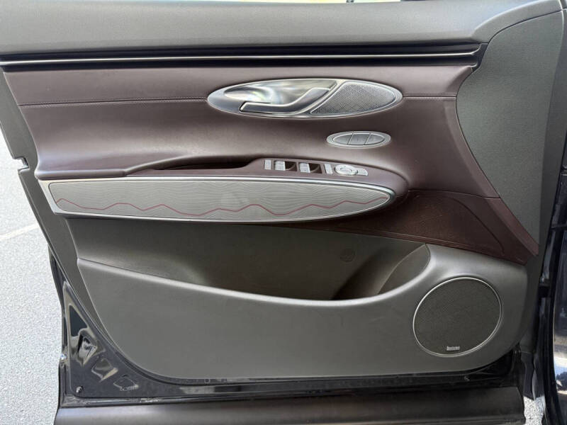 2022 Genesis GV70 2.5T Standard