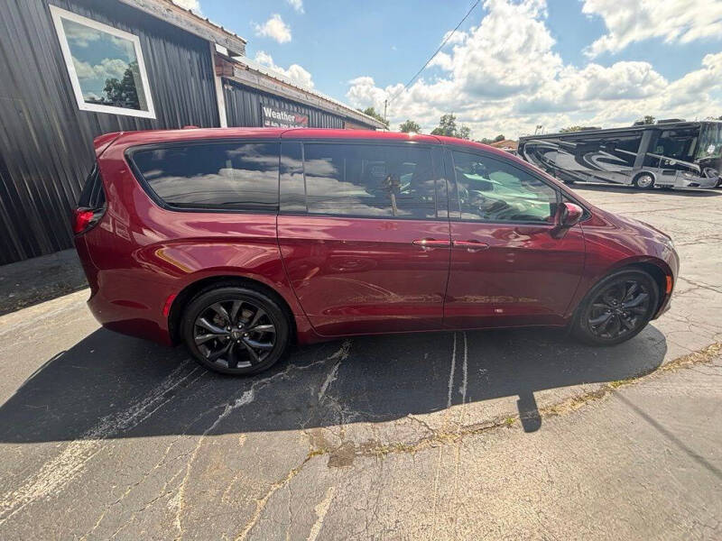 2019 Chrysler Pacifica Touring Plus