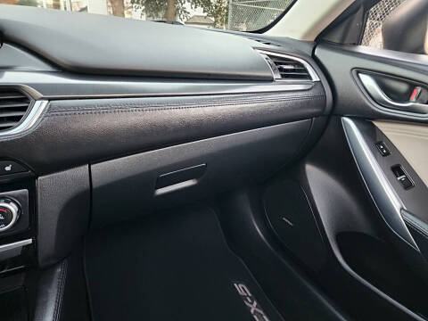 2016 Mazda MAZDA6 i Touring