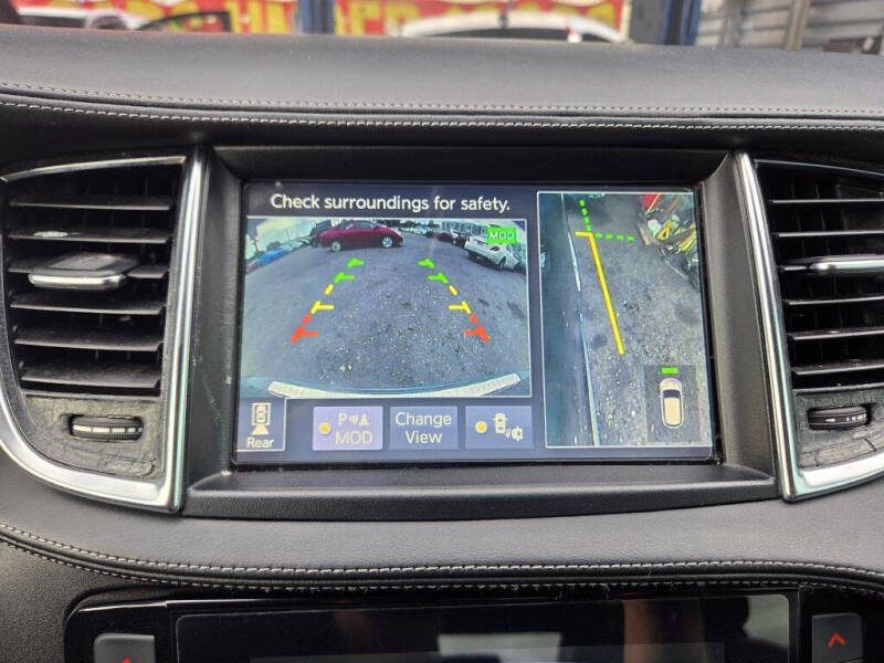 2019 Infiniti QX50 Essential