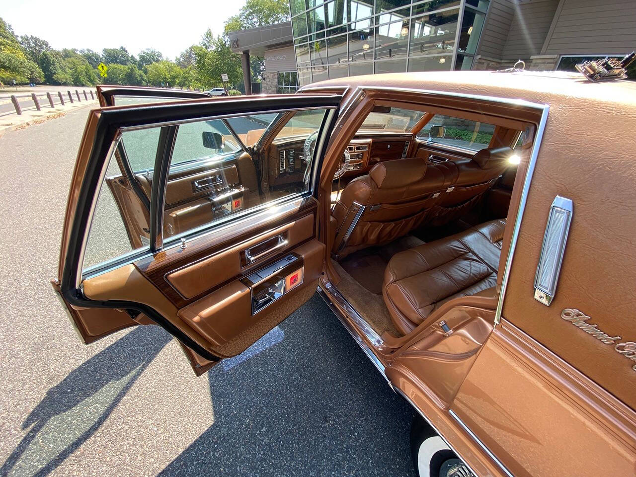 1978 Cadillac Fleetwood Brougham for sale at Vintage Motors USA in Roselle, NJ