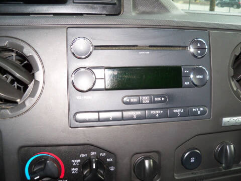 2013 Ford E-Series E-150