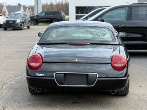 2002 Ford Thunderbird Deluxe
