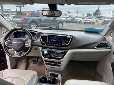 2019 Chrysler Pacifica Touring L Plus