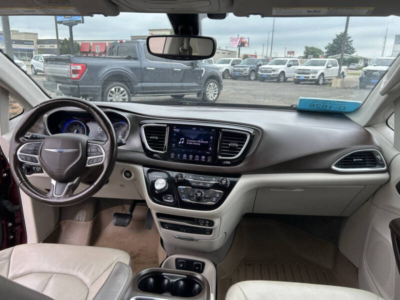 2019 Chrysler Pacifica Touring L Plus