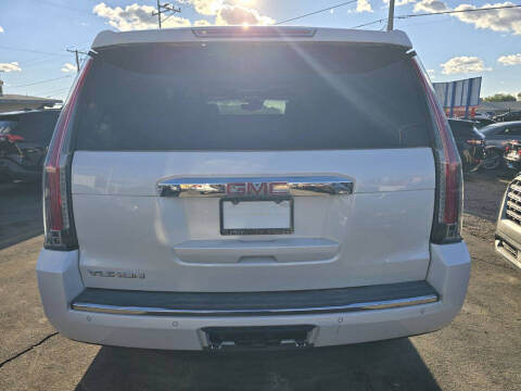 2016 GMC Yukon Denali