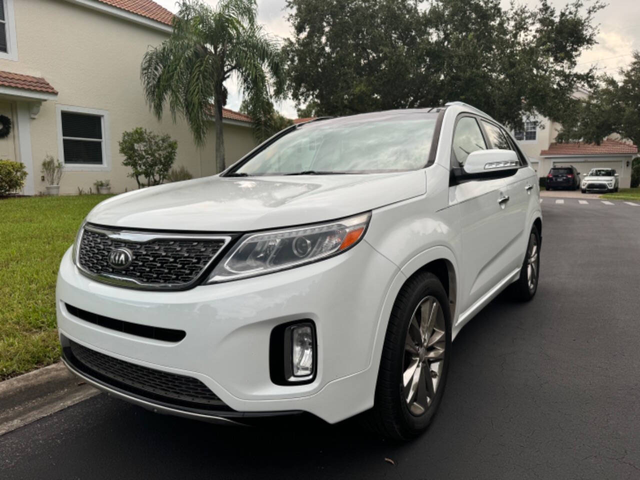 2014 Kia Sorento for sale at LP AUTO SALES in Naples, FL