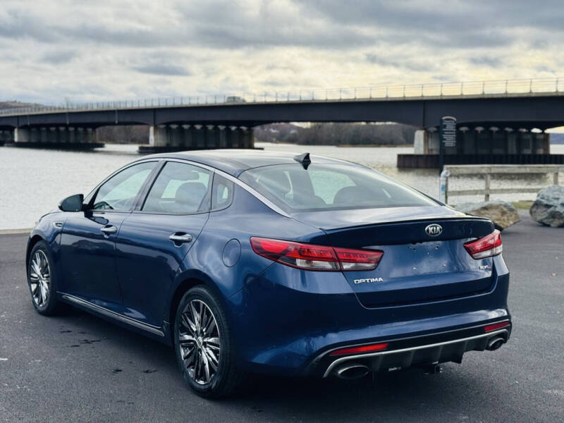 2017 Kia Optima SXL Turbo