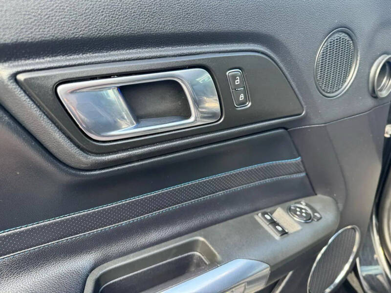 2018 Ford Mustang