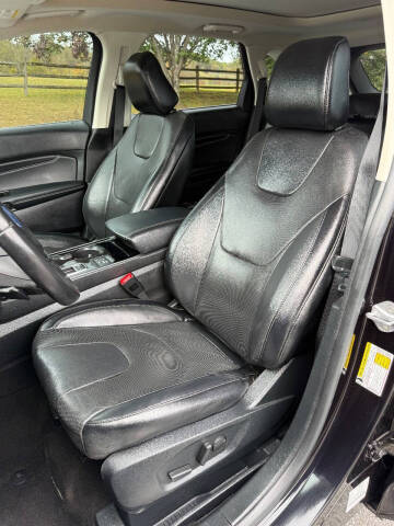 2020 Ford Edge Titanium